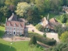 3 Apartments in an 18th Century Coach House
